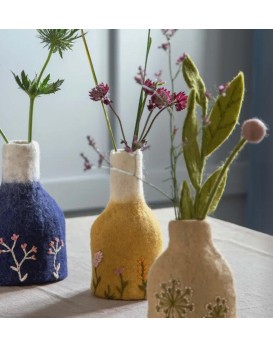 Vase feutrine avec verre ocre